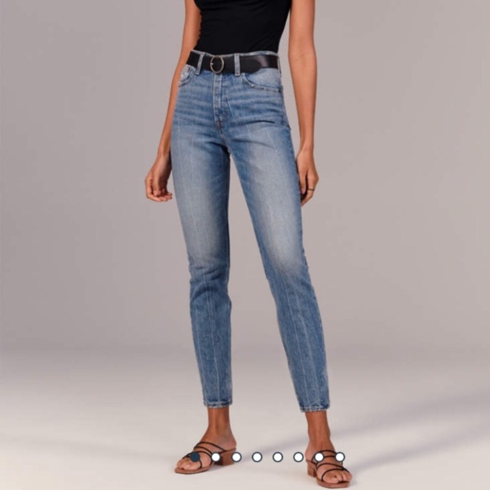 Abercrombie & Fitch high rise mom jean